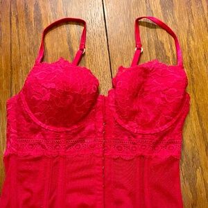 La Senza Lacy Red Corset Top sz M